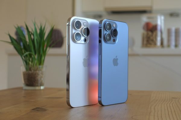 Apple iPhone 14 Pro - Image 2